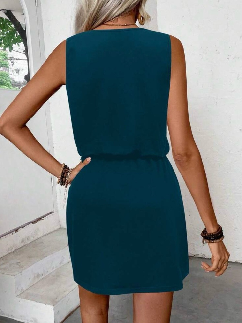 Sleeveless Teal Scoop Neck Summer Dress - Picture 2 of 2